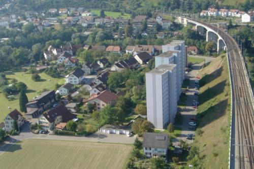 Brugg Eisenbahn Richtung Basel Flugbild Schweiz Flugaufnahme
